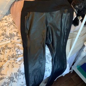 Faux leather active leggings
